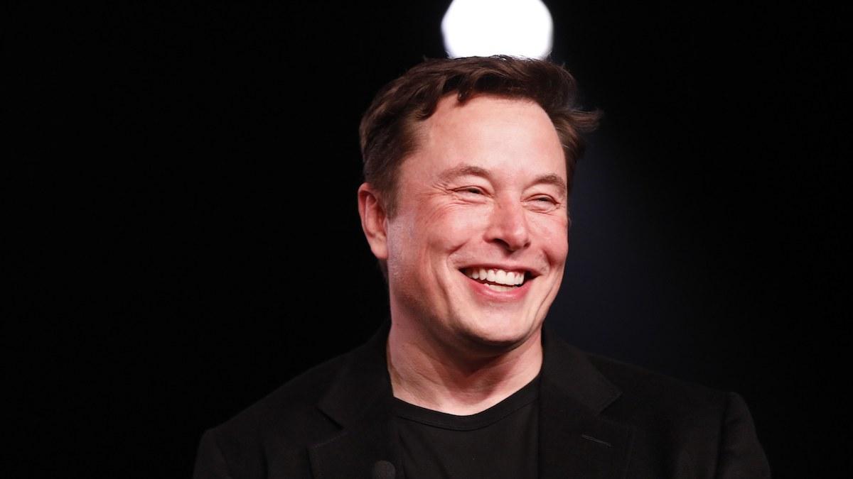 elon-musk-happy