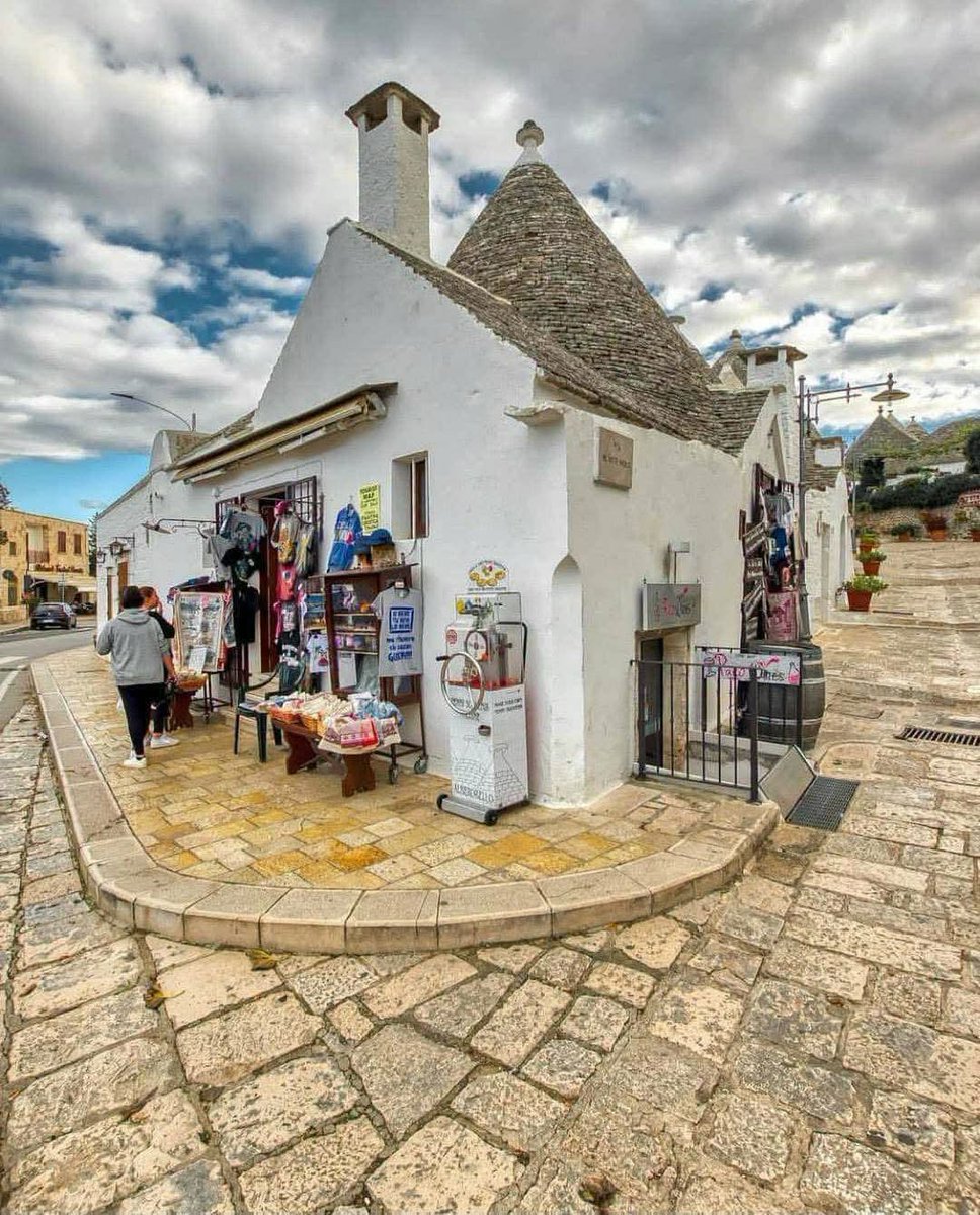 Alberobello it - Copy