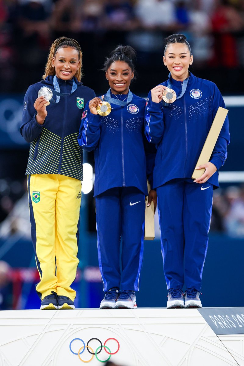 simone biles gold - Copy