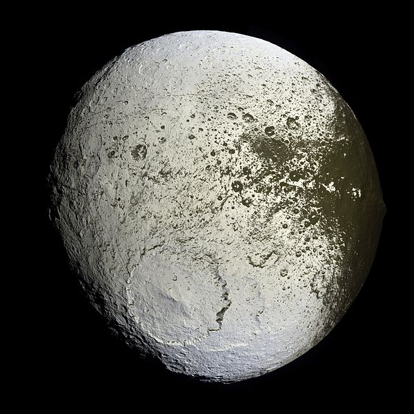 600px Iapetus as seen by the Cassini pro