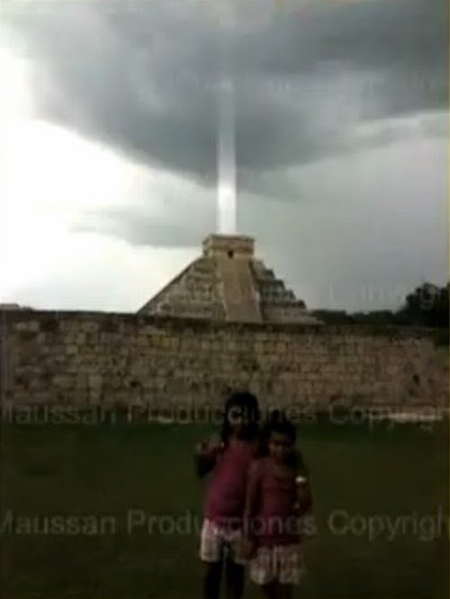 Kopie von Rayo de luz dela piramide de C
