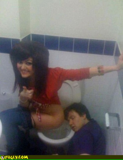 Bilder-Thread judy-tenunna-farting-on-some-kids-head