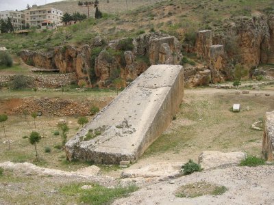 275a1b Libanon Baalbek Groesster Baustei