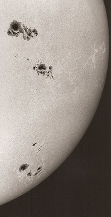 220px-Sunspots