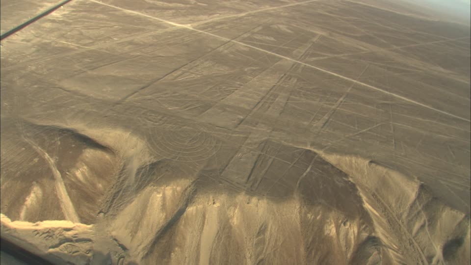 270367826-spiral-nazca-lines-pampa-ingen