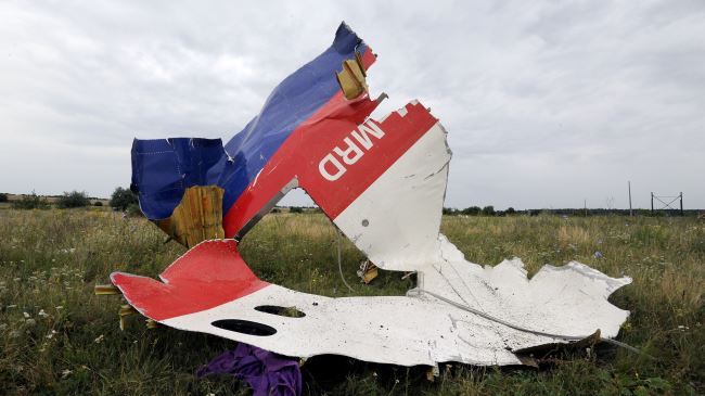 371823 Ukraine-MH17-plane