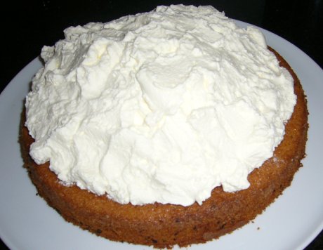 maulwurfkuchen-sahne-belegt