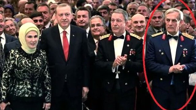 darbeci-akin-ozturk-sumeyye-erdogan-in-d