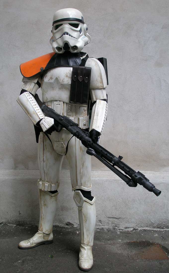 TE2-stormtrooper-armor3