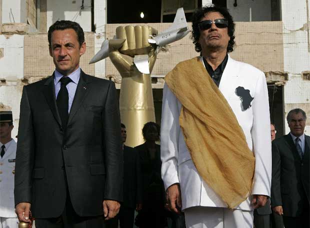 Gaddafi Sarkoszy