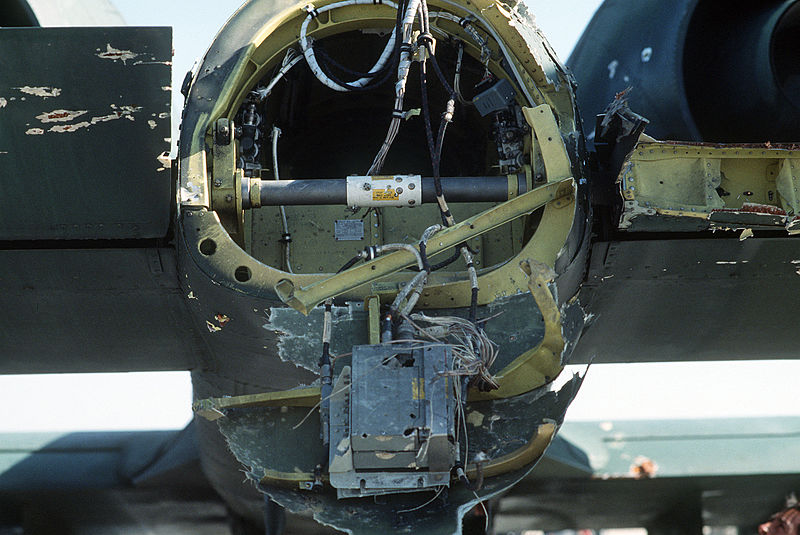 800px-Damaged A-10A