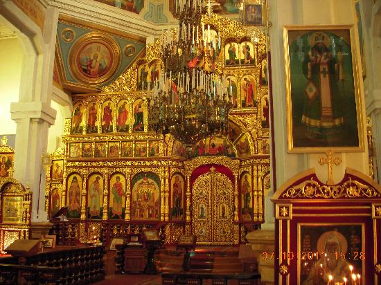 zenkov-cathedral-interior