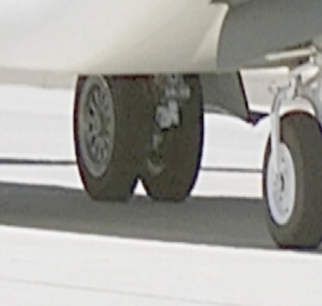 global hawk landing gear
