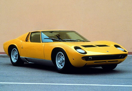 lamborghini-miura