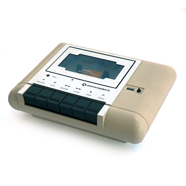 600px-Commodore 1530 Datasette VIC-20