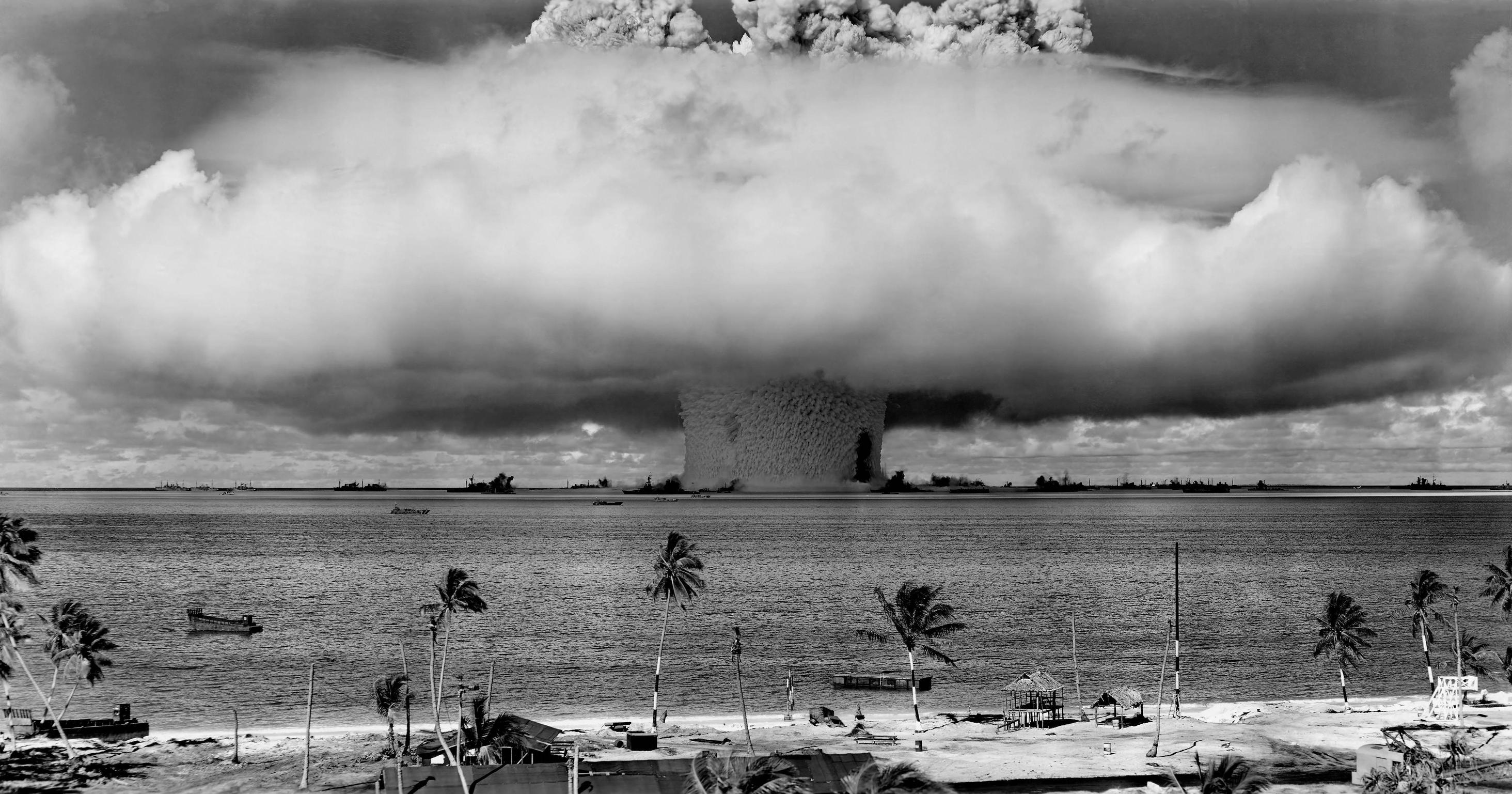 Bilder-Thread 0017ba worlds first underwater nuclear b