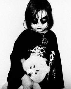Bilder-Thread black-metal-baby-242x300