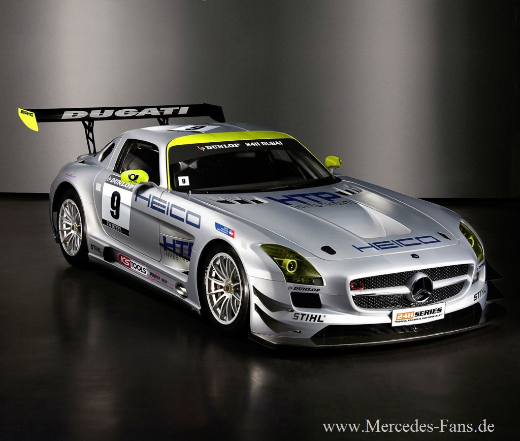 mercedes-benz-sls-amg-gt3004-2