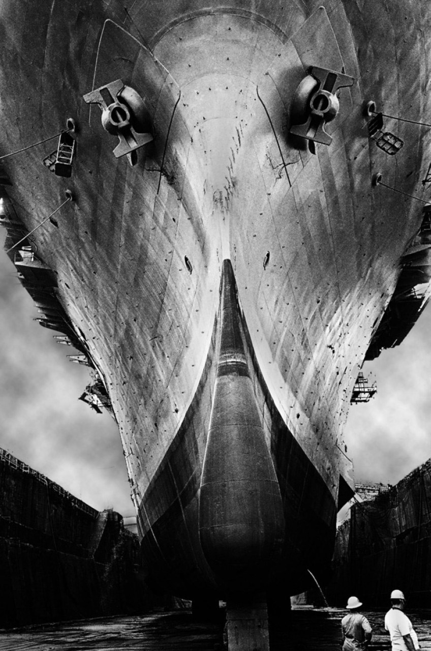 Bilder-Thread t2VkNlx Jorjlm USS Inchon in dry dock 1969 ports