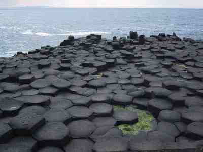 giantscausewayBasalt