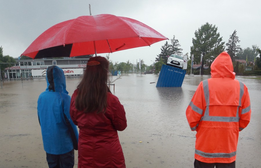 Severe-Rains-Cause-Floooding-And-Threate