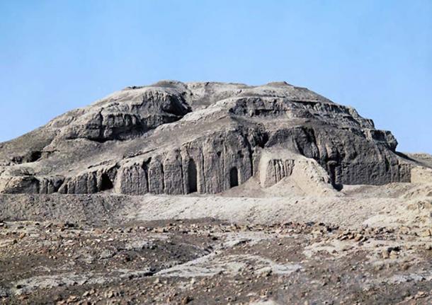Remains-of-the-ziggurat.jpgitokehFskvFh