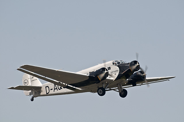 JU 52