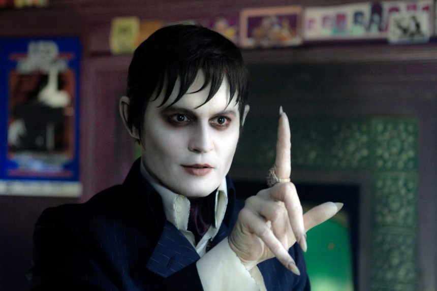 t3be142 johnny-depp-dark-shadows-vampir-