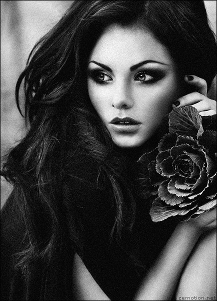 Bilder-Thread Sensual-Emotive-Portraits-Photography-09