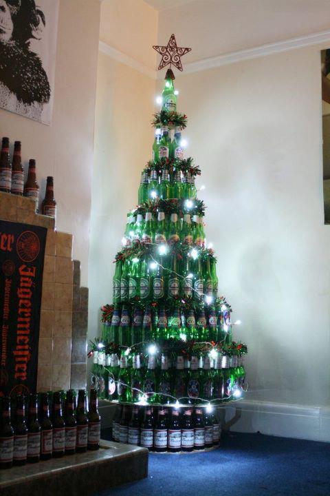 Bier.Flaschen.Weihnachtsbaum
