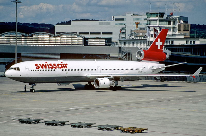 800px-28as - Swissair MD-113B HB-IWF40ZR