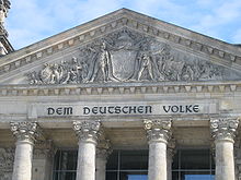 220px-Reichstag Giebel2