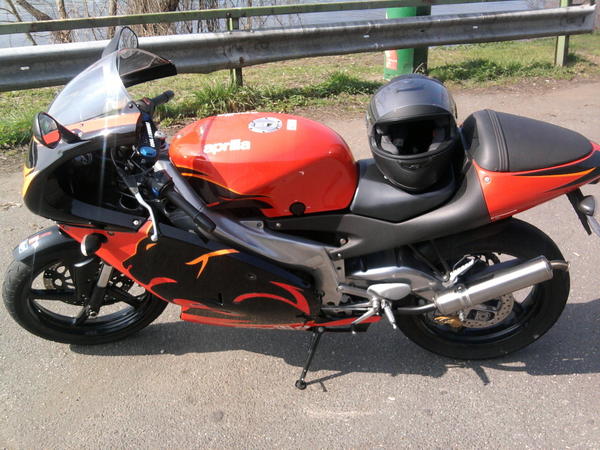 8d2d9c aprilia-rs-125-2