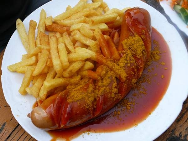 2558b3 currywurst11