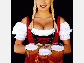 497423971-dirndl-bier-1w06