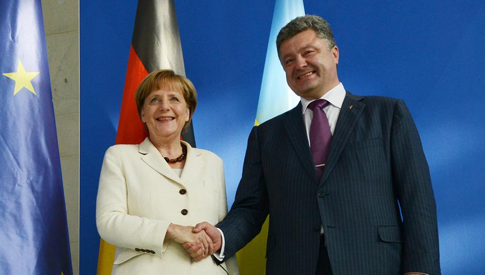 tafab3a merkel-poroschenko-100 v-videowe