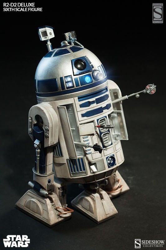 Sideshow-Star-Wars-R2-D2-Deluxe-Astrodro