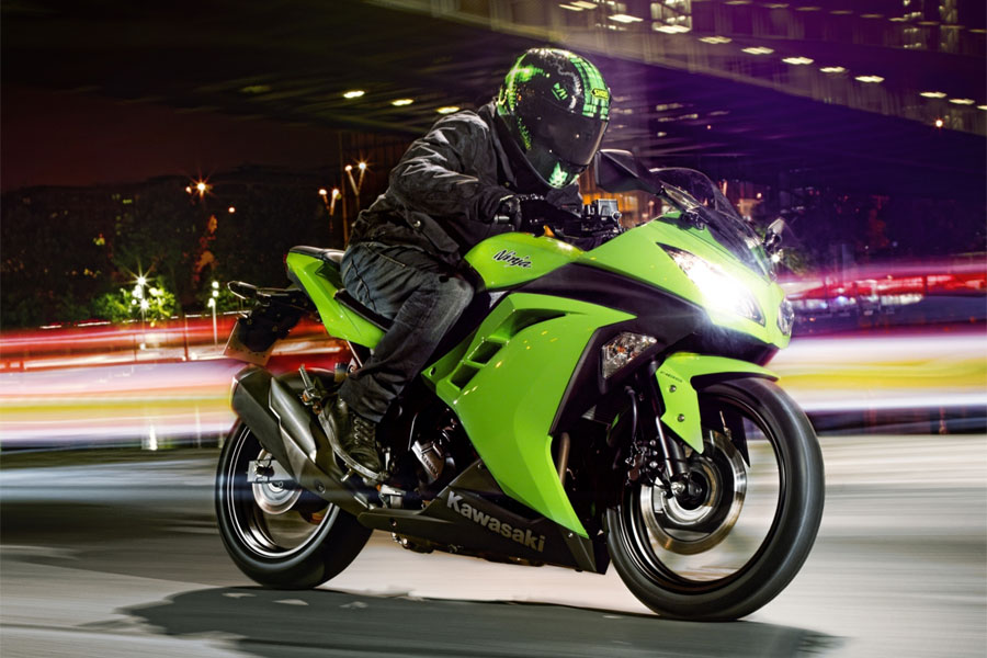 Bilder-Thread Kawasaki-Ninja-300-spot