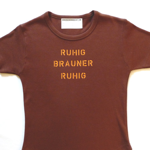 ruhig-brauner-ruhig-shirt-gross