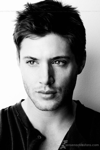 jensen-ackles-20070830-304555