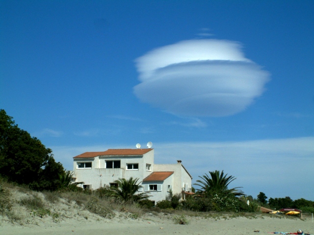 altocumulus lenticularis 2