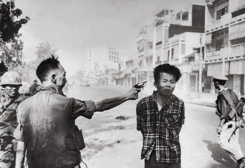 execution of a viet cong guerrilla 1968