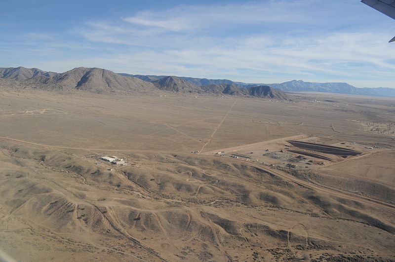 800px Albuquerque aerial gravel mine nea