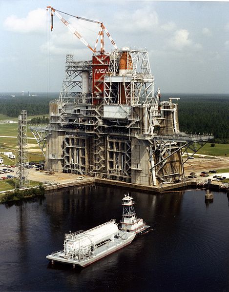 469px-Stennis Space Center Test Stand