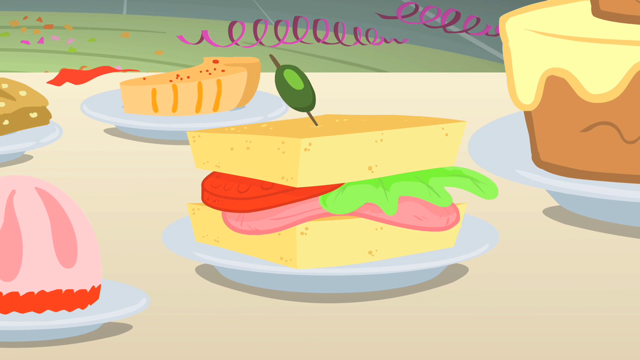 640px-Sandwich with meat3F S1E22