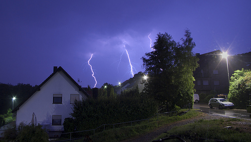 5798702595 fcb3217184.jpg 22 20width 225