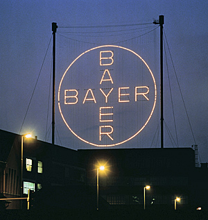 300bayer-kreuzfotobayerag