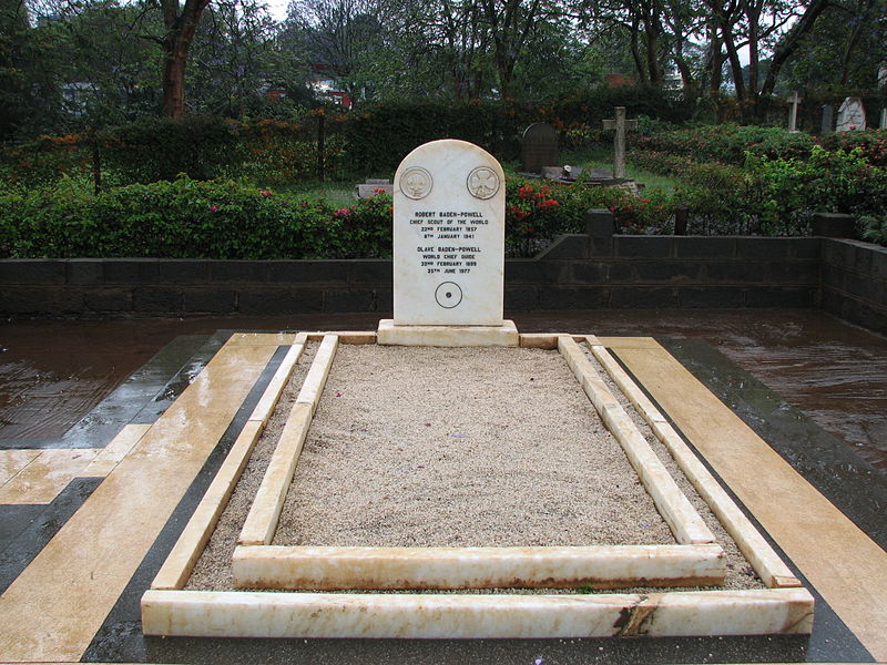 71e865 800px-Baden Powell grave1