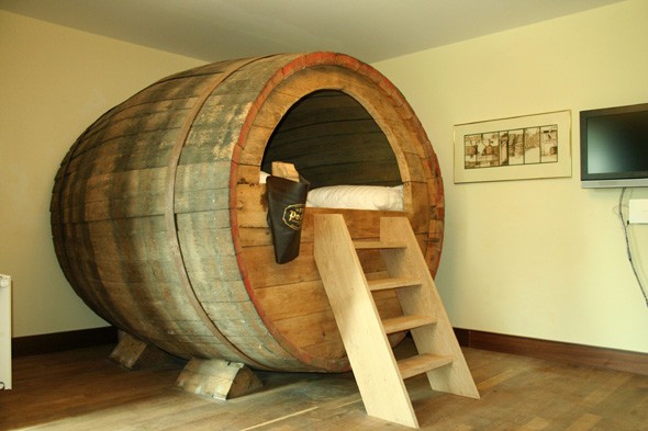 beer-barrel-hotel