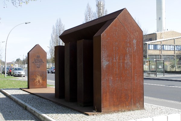 Denkmal Columbiahaus 20100417128